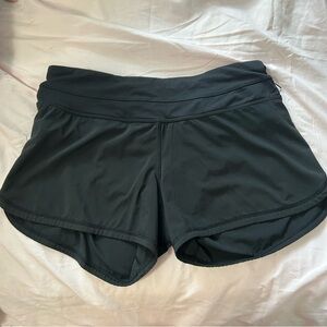 Black lululemon speed up shorts